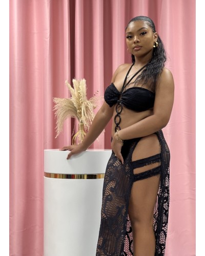 Ensemble "Samy" – Dentelle noire et découpes glamour